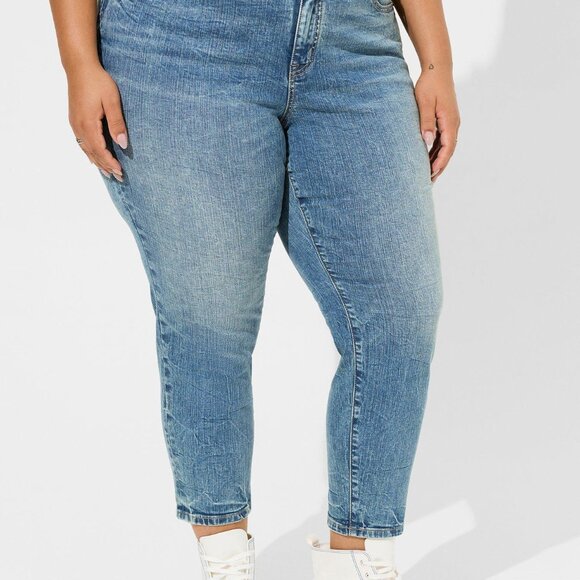 Torrid Reg Perfect Skinny Ankle Vintage Stretch Mid Rise Jean 24 NWT - Picture 2 of 4
